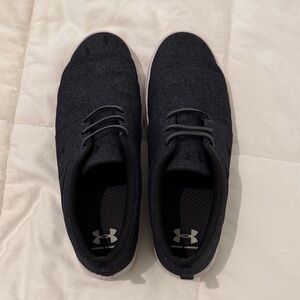 Under Armour Men's Dark Gray Sneakers
